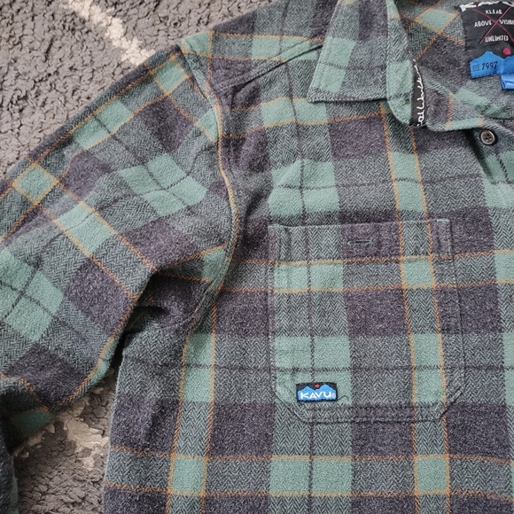 Kavu big joe flannel plaid button up size large - Picture 3 of 8